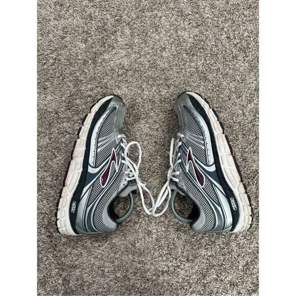 Brooks Women’s 9.5 Addiction 10th Edition Silver Gray Walking Running Shoes - Picture 4 of 9
